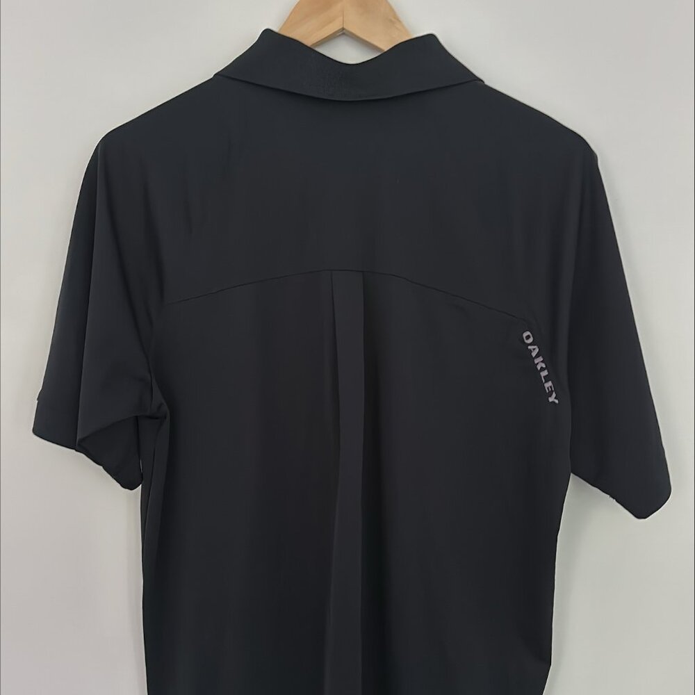 Oakley Polo
